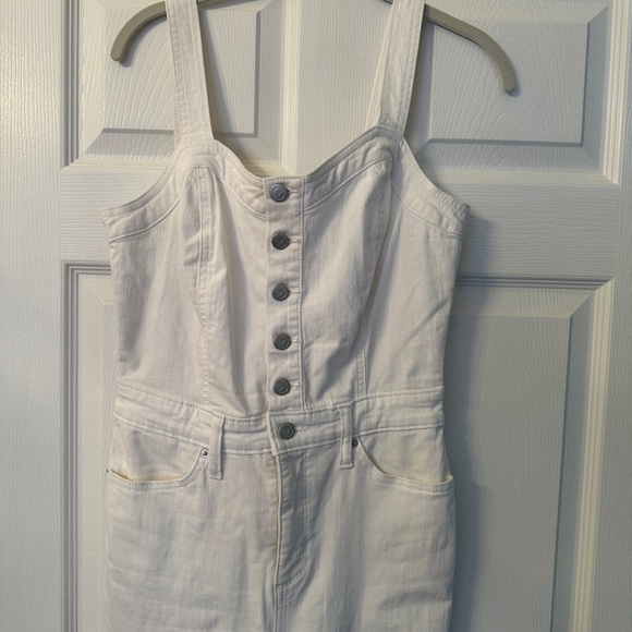 NWOT. Jessica Simpson white denim jumpsuit flared legs size 6 $18$ - Picture 3 of 4